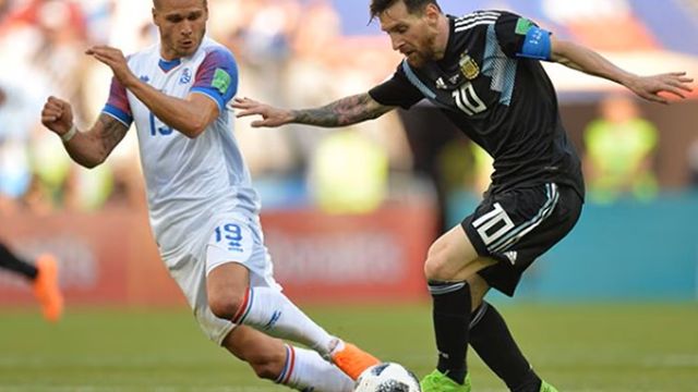 Gíslason frente a Messi en 2018