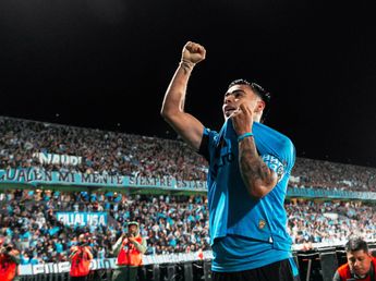 Zelarayán tiene la llave de Belgrano: el"Chino" abrió el marcador y es el goleador Celeste