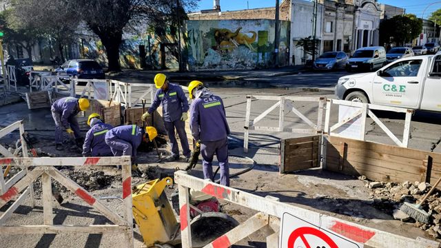 Punta Alta: retoman trabajos de recambio y ampliación de la red de agua potable