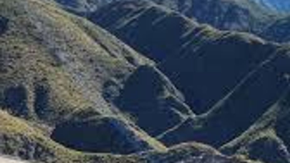 Avanza la conexión entre Chuquisaca y el Campo de Piedra Pómez