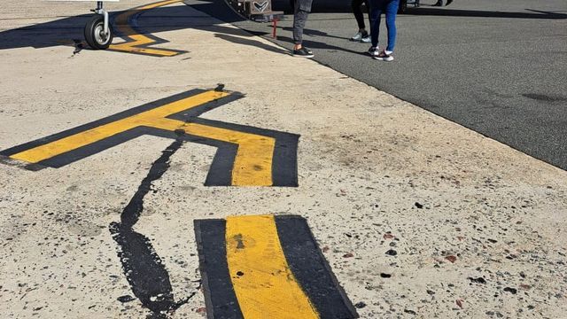 El avión sanitario sigue sumando traslados.