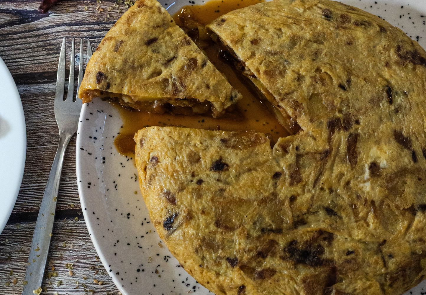La forma definitiva para hacer la mejor tortilla de papa en casa.