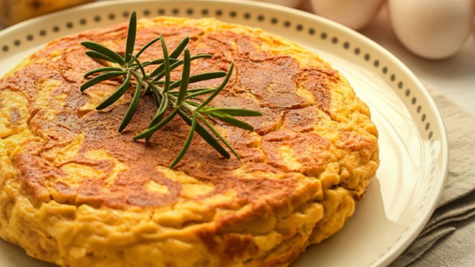 Fin del misterio: la fórmula exacta que utilizan los mejores chefs para lograr la tortilla de papa perfecta