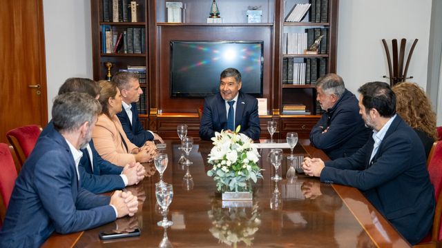 Acevedo y Rocchia Ferro analizaron medidas para sostener la actividad industrial.