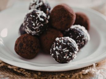 Trufas de chocolate sin azúcar: la receta de Paulina Cocina para una merienda diferente