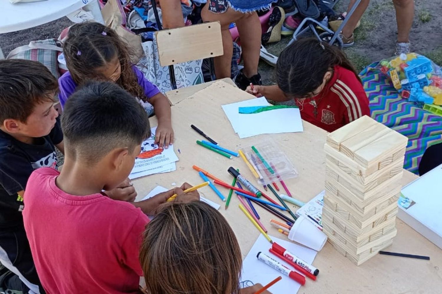 Niños/CIC. “Desatando Voces”