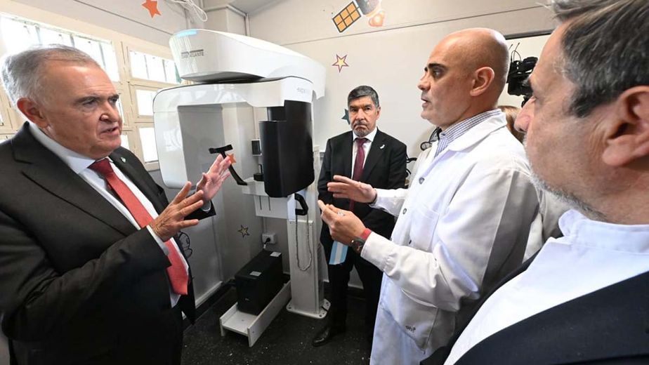La obra fortalece la capacidad del sistema público para responder con mayor rapidez y calidad a la demanda de salud bucal infantil.