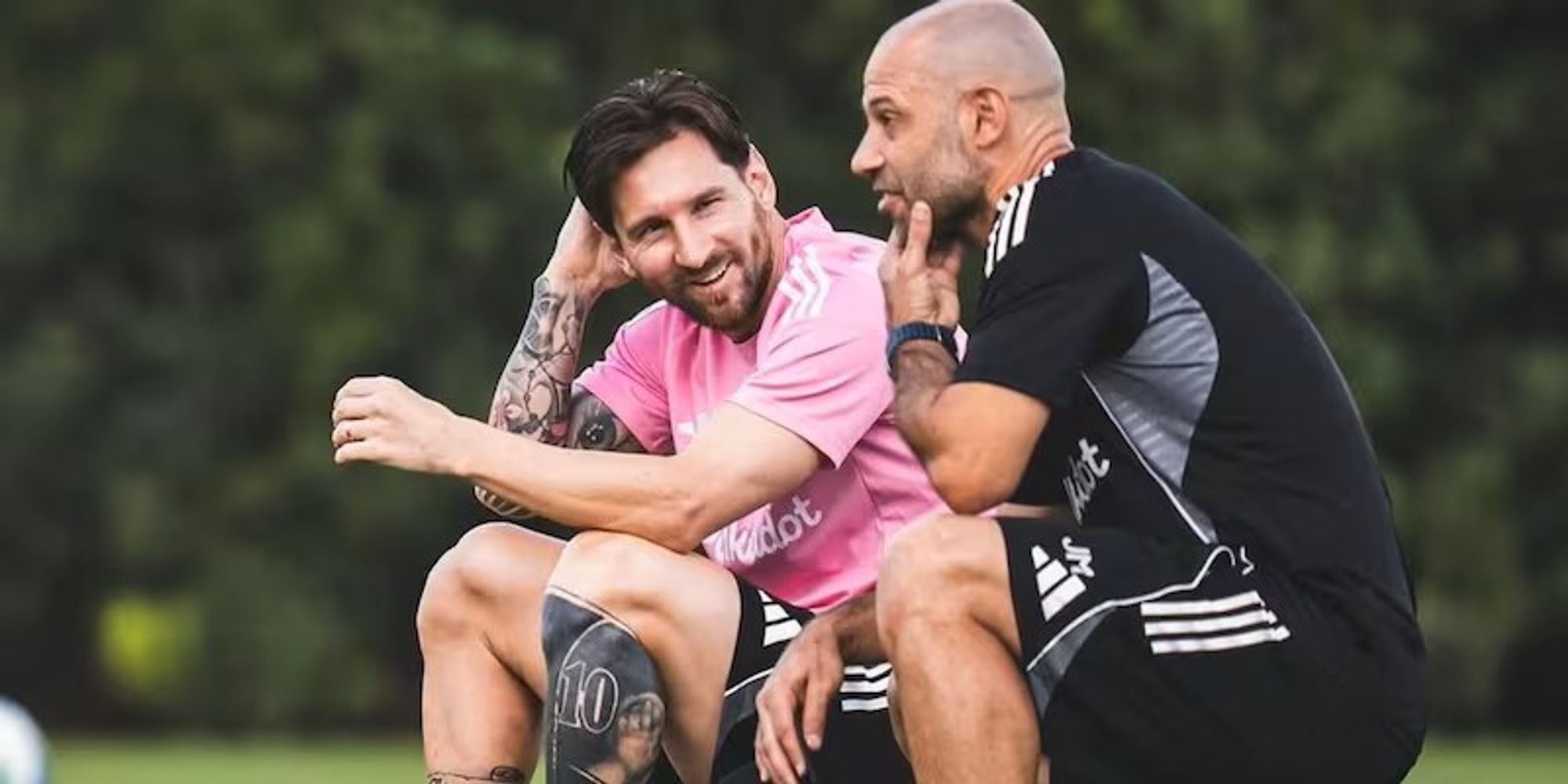 Messi y Mascherano.