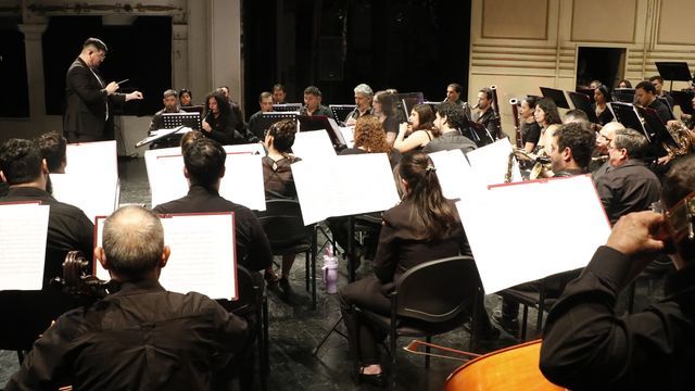 La presentación buscará mostrar la versatilidad de la banda sinfónica a través de una selección de obras de fuerte identidad y contraste estilístico.