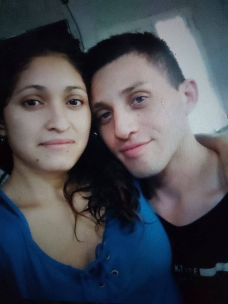 La madre de los menores y la pareja de esta.