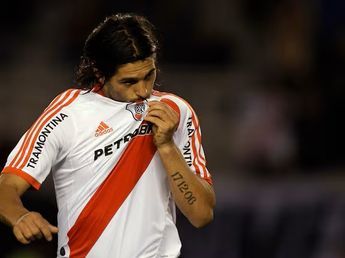 Es ídolo de River, sufría ataques de pánico y llegó a sentir que se moría: "En un vestuario"