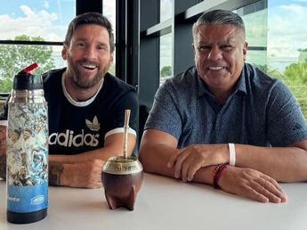 "Chiqui" Tapia y Lionel Messi fueron demandados por incumplir un contrato: a qué se debe la medida