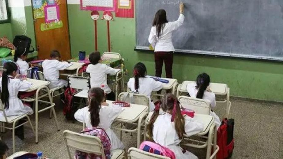 Seguridad en las aulas: nuevas sanciones y obligaciones tras un decreto provincial