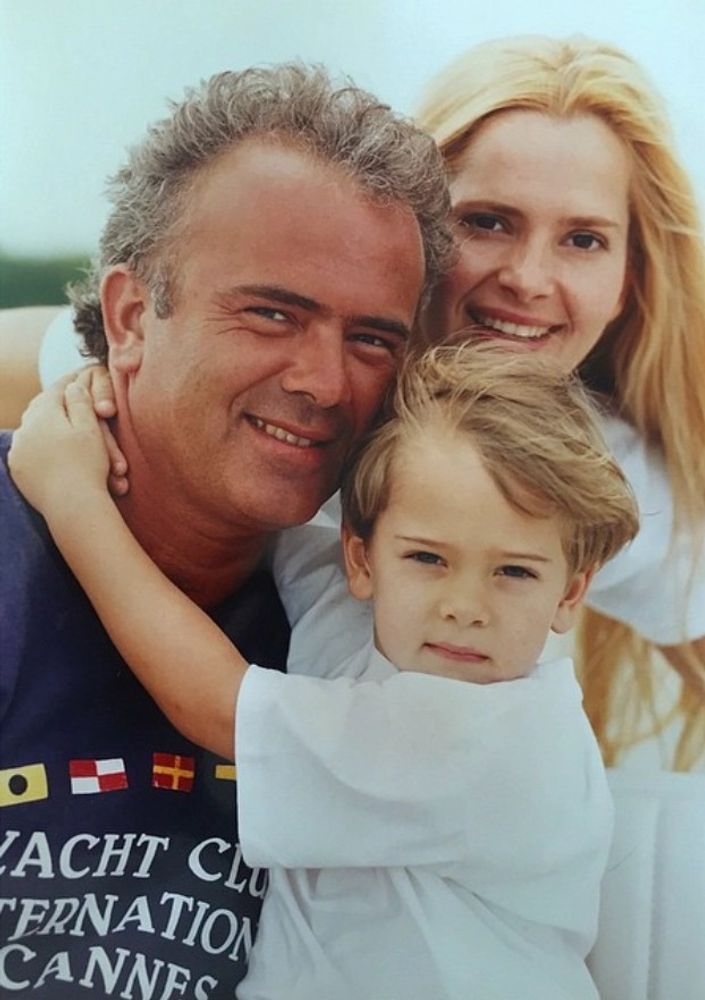 Grecia Colmenares y familia