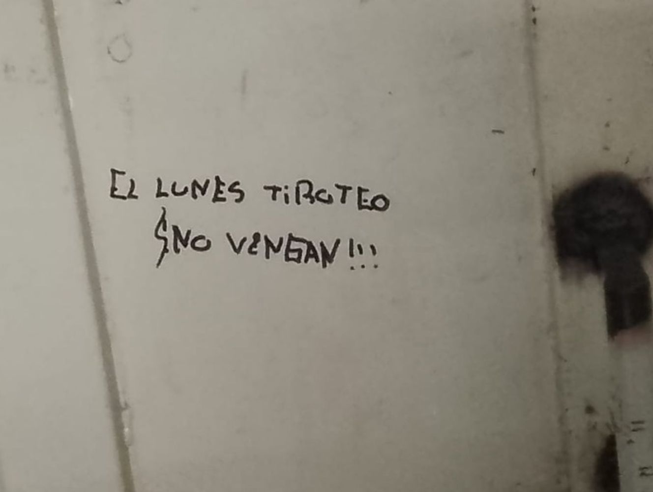 Se extiende la preocupación por amenazas en escuelas.