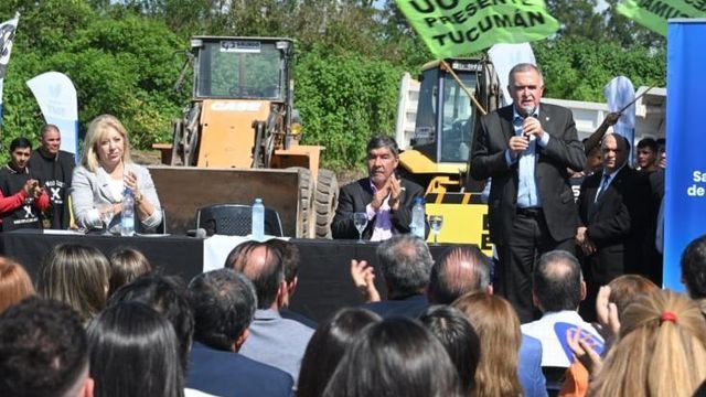 Inician trabajos para reducir anegamientos en más de diez barrios.