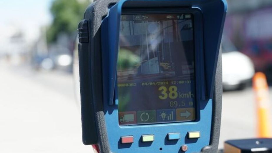 Un nuevo programa que detecta radares de velocidad en Córdoba.