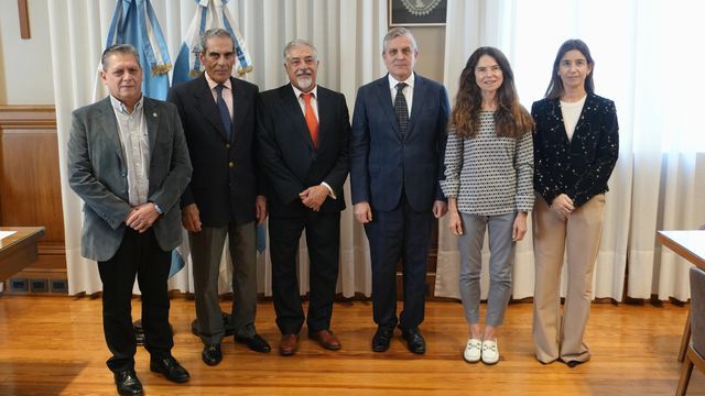 Firmaron un convenio entre los poderes judiciales de Tucumán y Santiago del Estero
