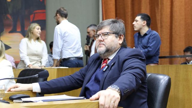 concejal Carlos Ale