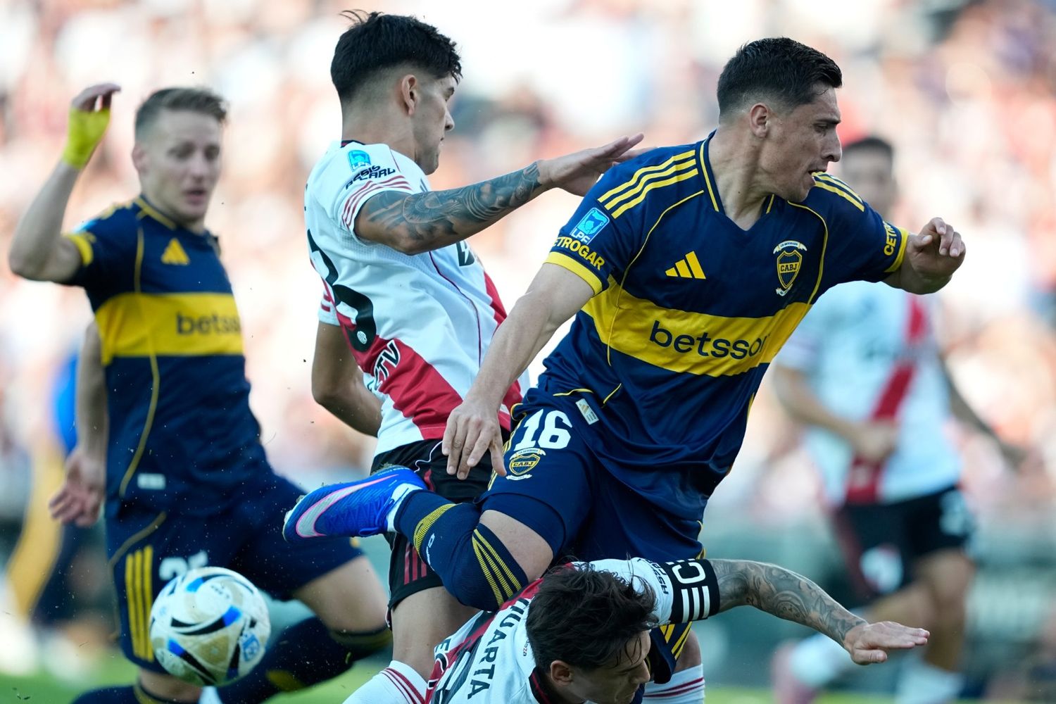 El River-Boca, con todo en el Más Monumental.