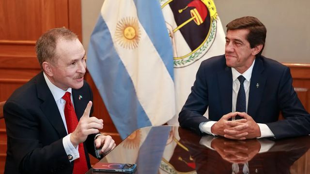 “La gente es el recurso más importante que tienen aquí", valoró el embajador Peter Lamelas en su visita a Jujuy.