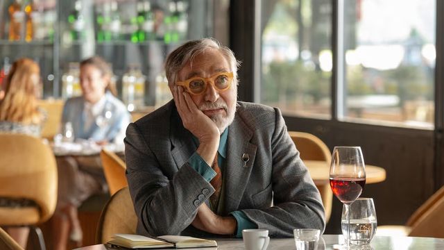 Luis Brandoni, el actor que supo interpretar la identidad argentina como pocos, se mantuvo vigente y apasionado por su arte hasta sus últimos días.