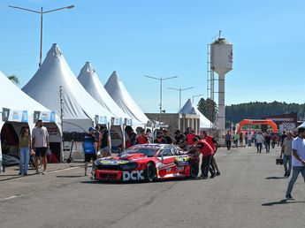 El Turismo Carretera entregó una final cambiante y apasionante en Concepción del Uruguay
