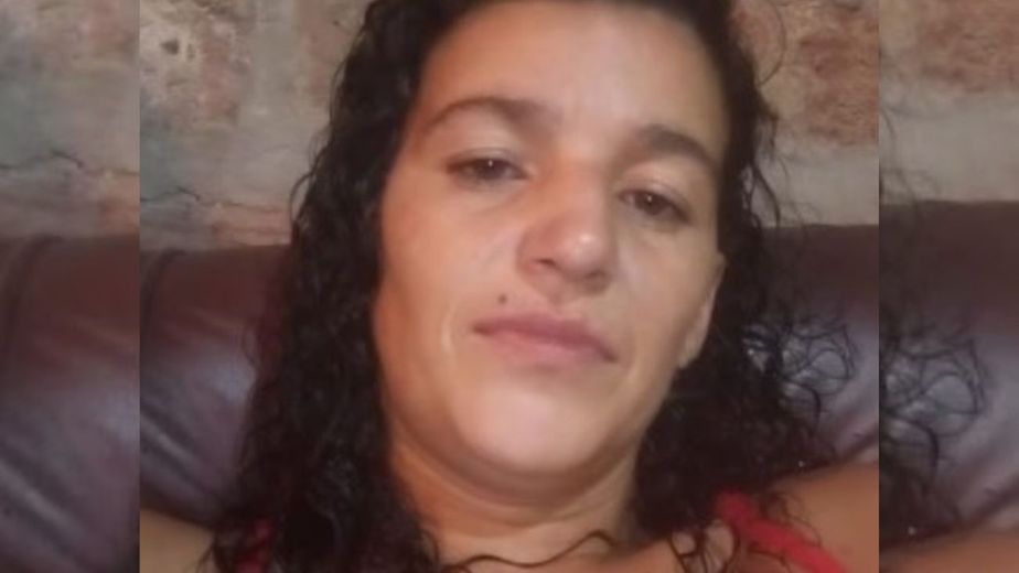 Se conoció el resultado preliminar de la autopsia de la mujer que fue enterrada en el patio de su casa