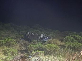Tanti: una camioneta cayó a un barranco en la Ruta 28