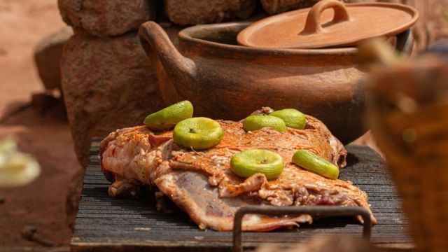 ¿Carne de burro o de llama? El tesoro culinario del Norte argentino que rompe prejuicios y ya es tendencia