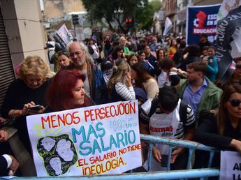 Gases y detenidos en Córdoba: la asamblea de Uepc terminó en violencia por el conflicto salarial