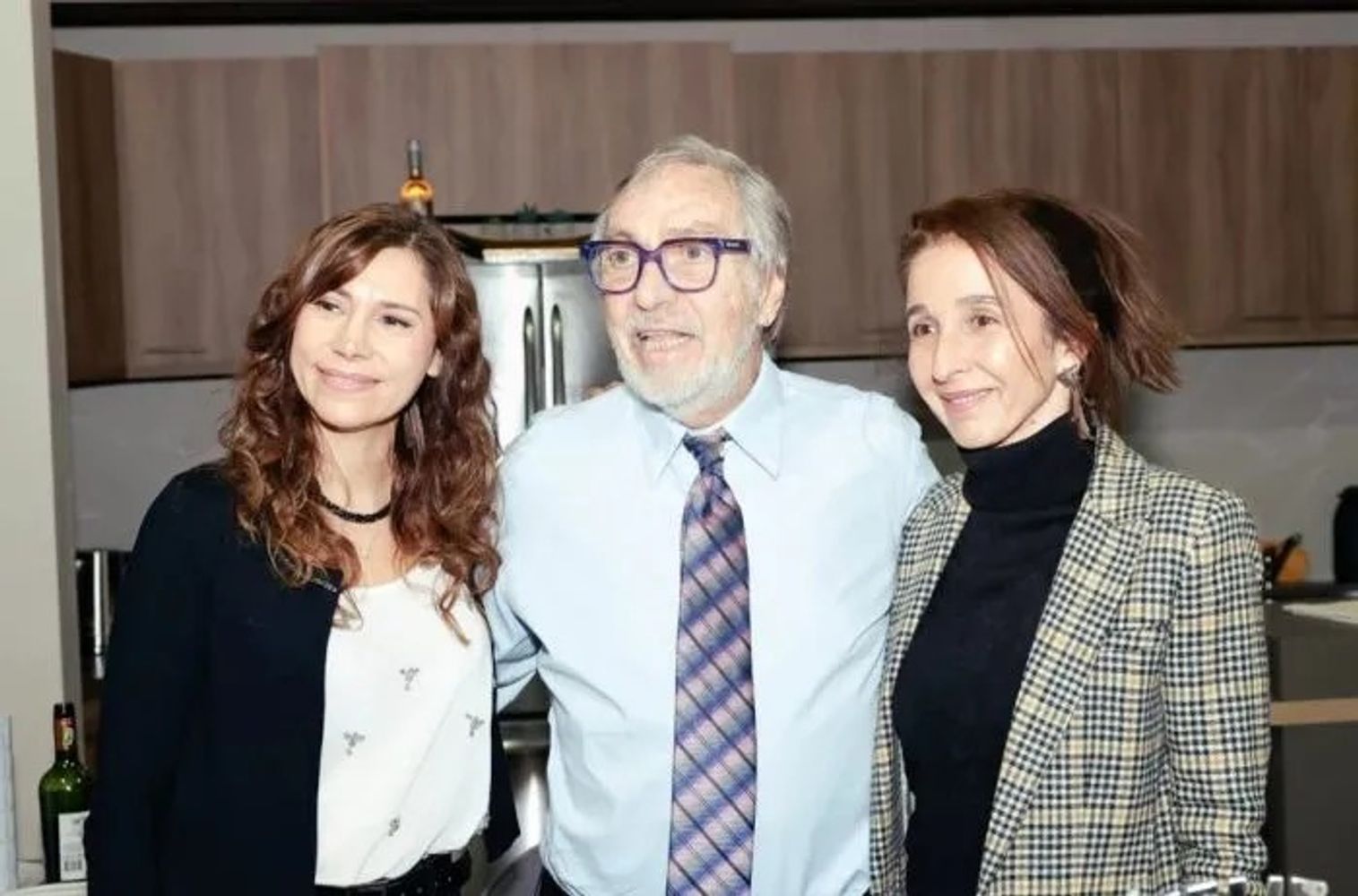 Micaela, Luis Brandoni y Saula Benavente.