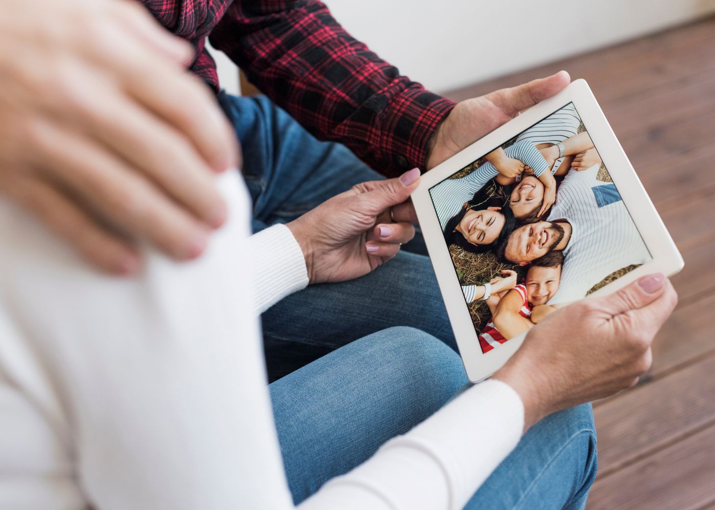 ¿Tenés fotos de familiares fallecidos en tu cuarto? Esto es lo que significa.