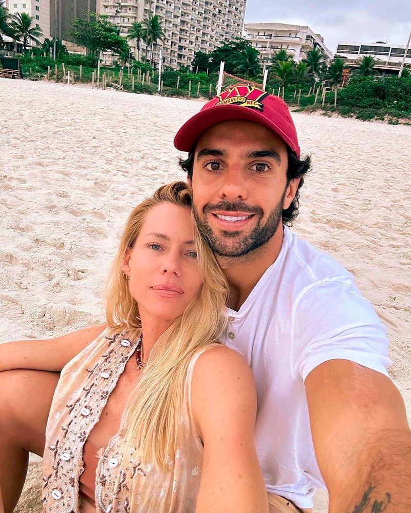 Nicole Neumann y Manu Urcera