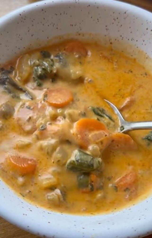 Sopa de verduras: el secreto para que salga cremosa y combatir el frío de forma saludable