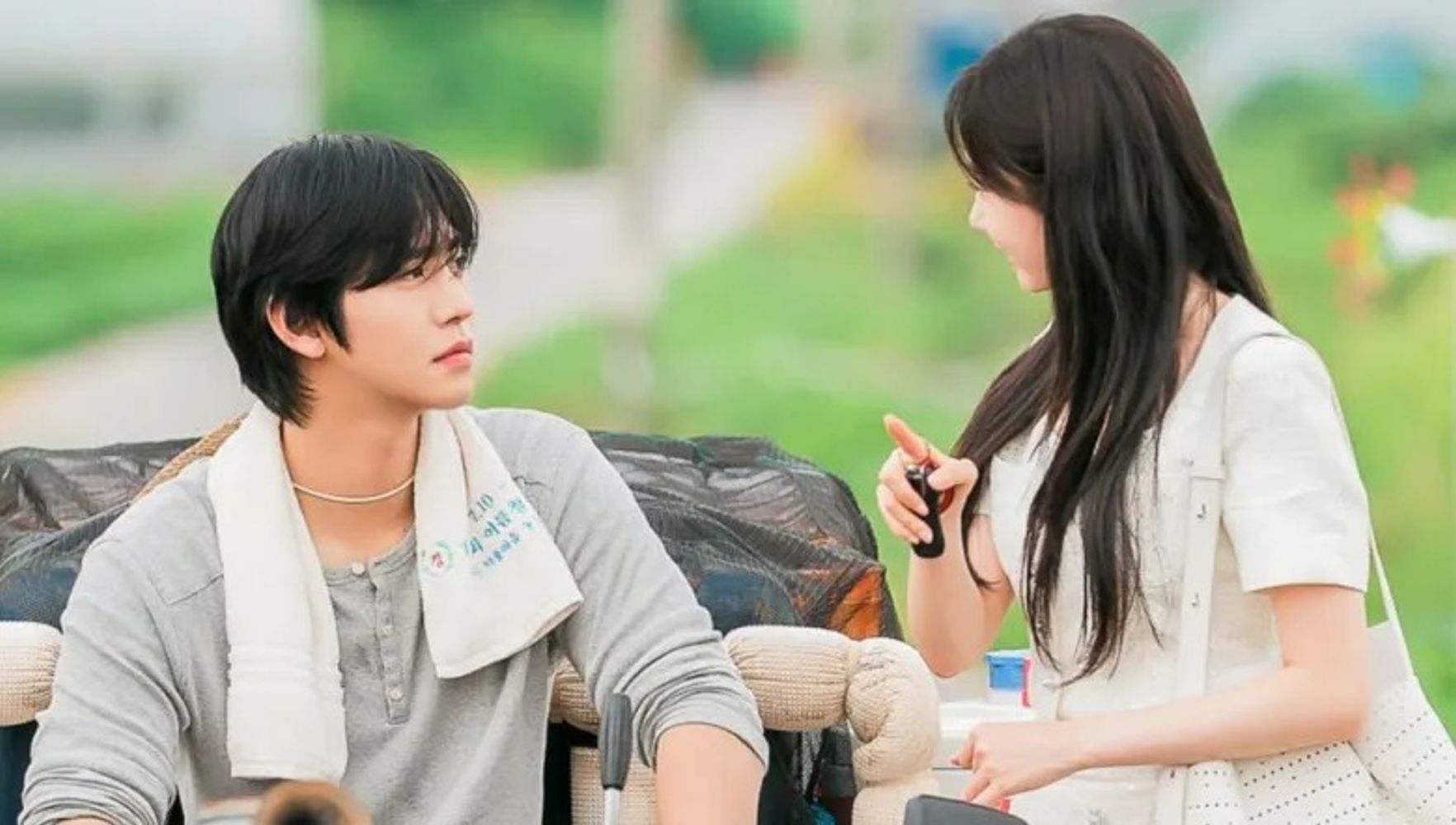 Chae Won-bin interpreta a una presentadora que debe lidiar con el insomnio y la presión del éxito.