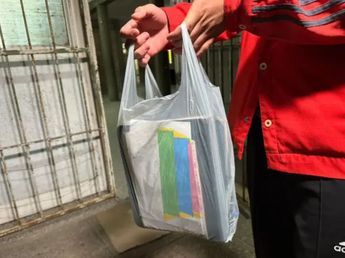 Escuelas de Córdoba prohíben mochilas y piden bolsas transparentes: la aclaración del Ministerio