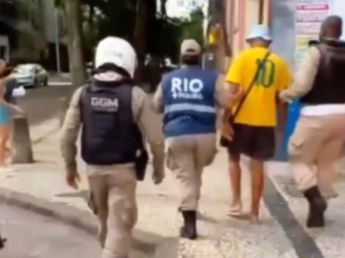 Otro argentino fue detenido por "injuria racial" en Brasil: el indignante insulto a una mujer en la fila del supermercado