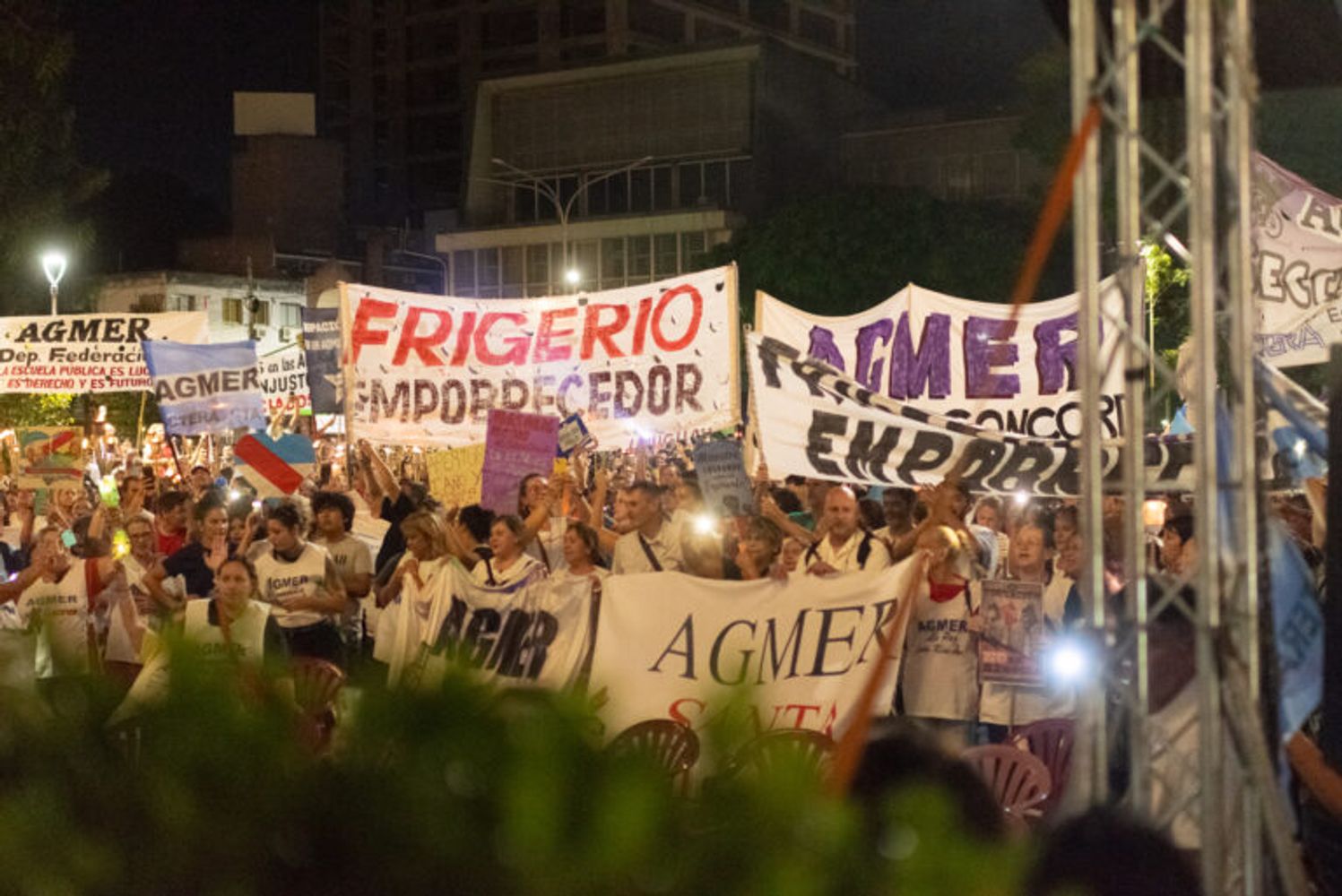 Paritaria estatal y docente: convocan a negociar en un escenario que vuelve a tensarse