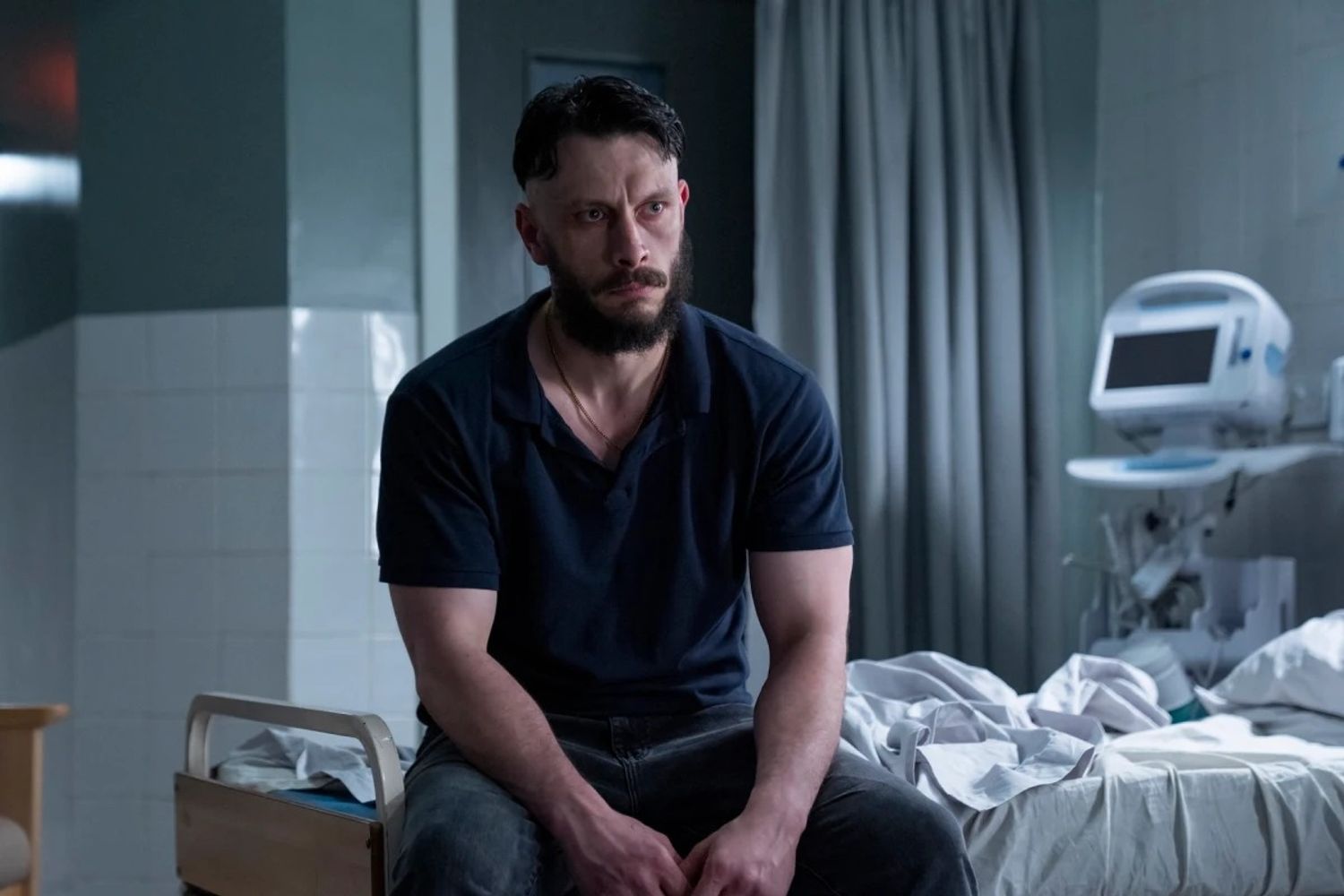 "Half Man" marca el regreso del creador de "Bebé Reno" con una historia que abarca cuatro décadas de historia y traumas.