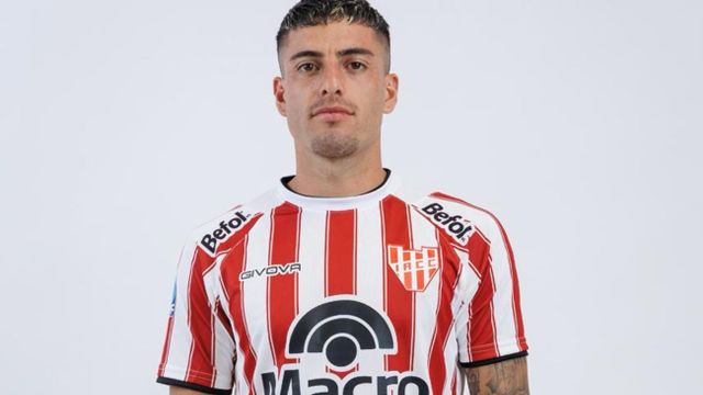 El futbolista explicó los motivos de su salida.