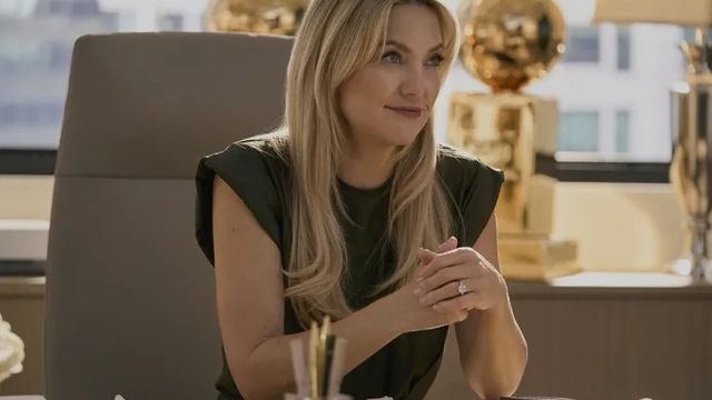 Kate Hudson regresa a Netflix con una interpretación que equilibra el humor ácido con la ambición profesional.