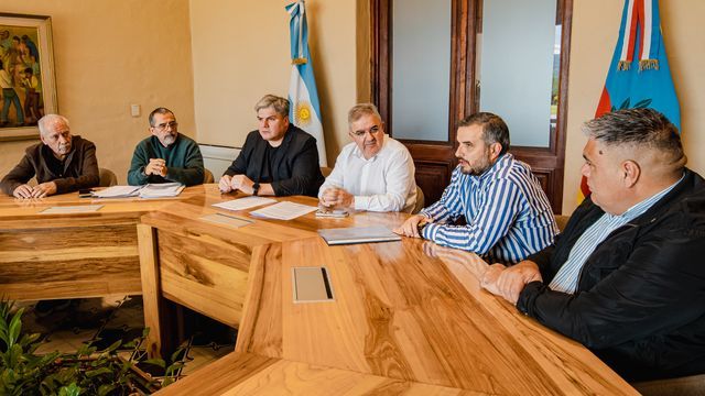 Las autoridades señalaron que las lluvias y la presencia de vertientes demoraron los trabajos en el sector de Las Chacritas.