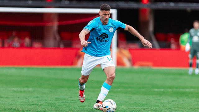 Leonardo Morales, expulsado, baja en Belgrano.
