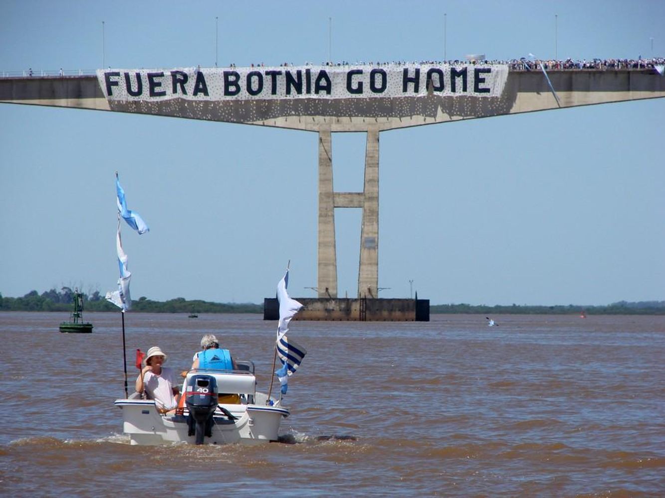 Movilización de ambientalistas ER. Fotos: Asamblea Ciudadana Ambiental Gualeguaychú.