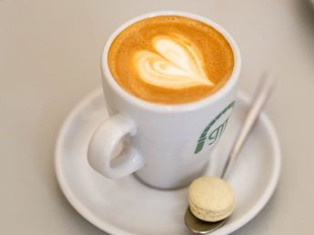 Cerró una icónica cafetería del centro de Córdoba: "Gracias y perdón"
