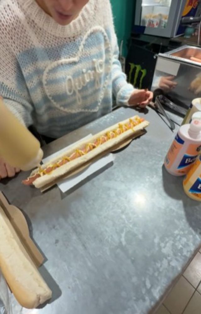 Día del Pancho: el superpancho más largo de Buenos Aires está en San Justo y cuesta solo $2.500