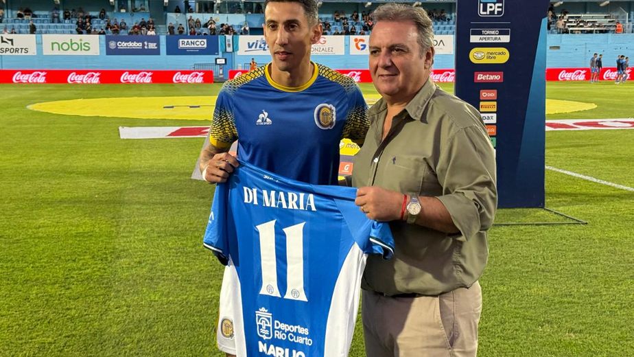 En Río Cuarto homenajearon a Ángel Di María: "Esta ciudad te respeta y te quiere"