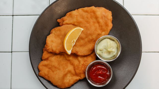 El truco definitivo de Paulina Cocina para que las milanesas al horno no queden secas
