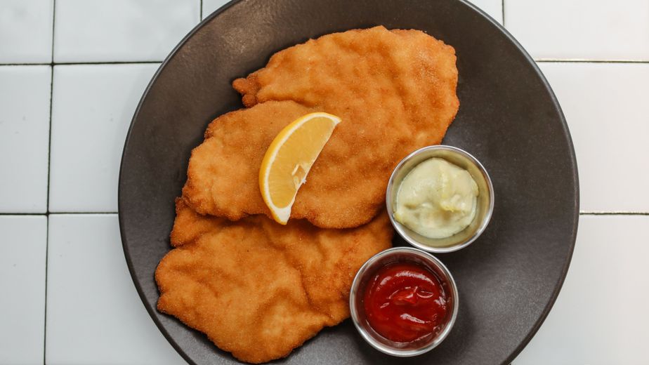 El truco definitivo de Paulina Cocina para que las milanesas al horno no queden secas